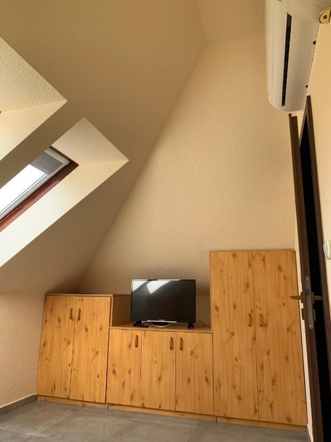 Balaton Kinizsi Apartman Σίοφοκ Εξωτερικό φωτογραφία